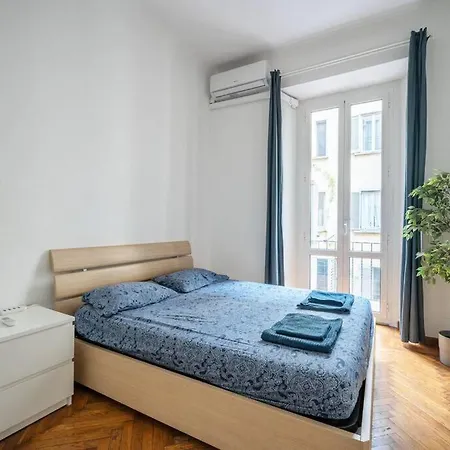 Nice apartment in Milan Porta Venezia Duomo-3